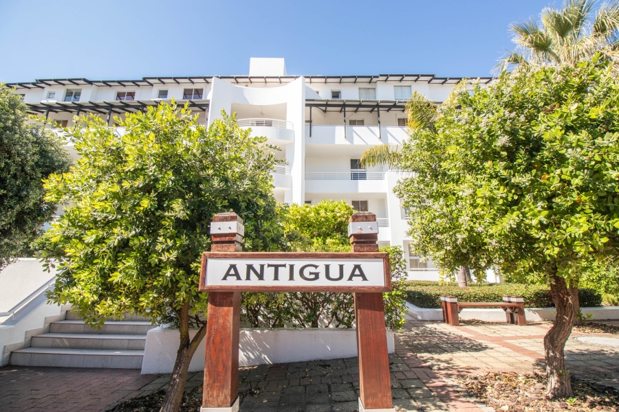 To Let 3 Bedroom Property for Rent in Mouille Point Western Cape